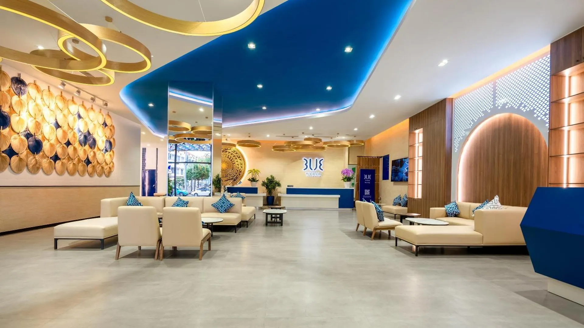 Tui Blue Nha Trang Aparthotel 5*,